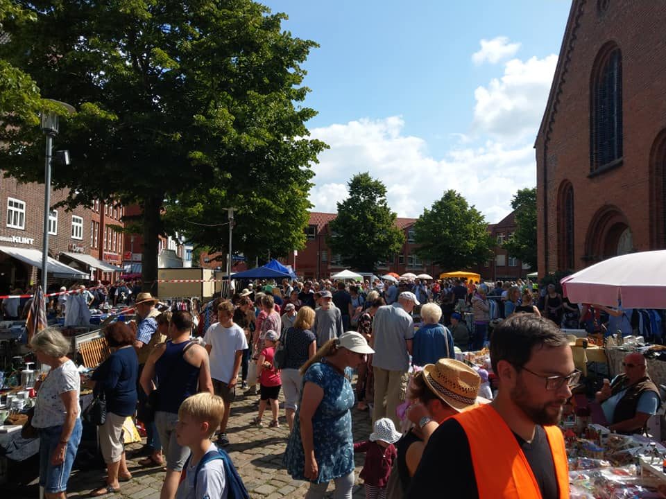 JU-Flohmarkt ein voller Erfolg!