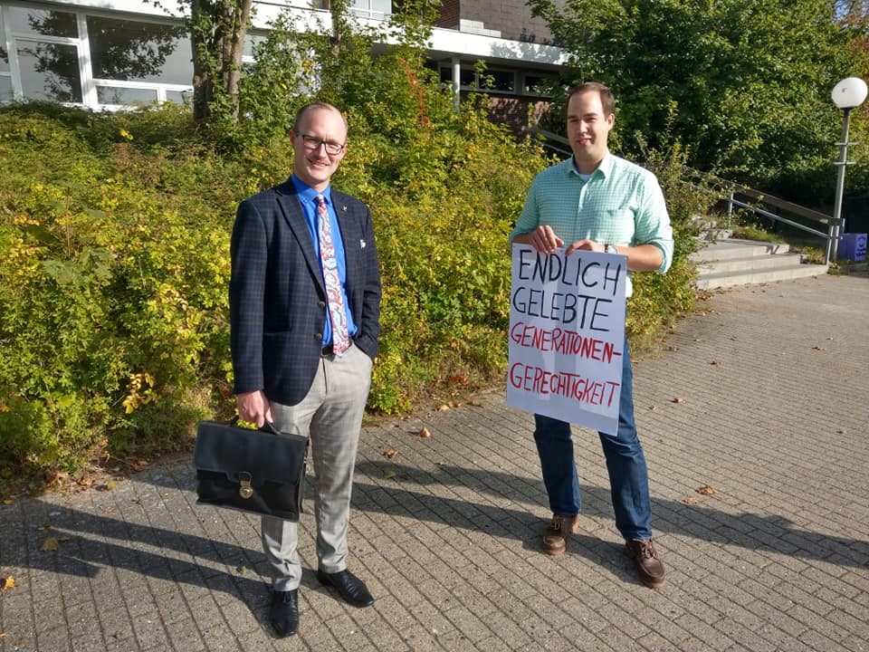 Erfolgreiche Demo vor dem Kreistag!
