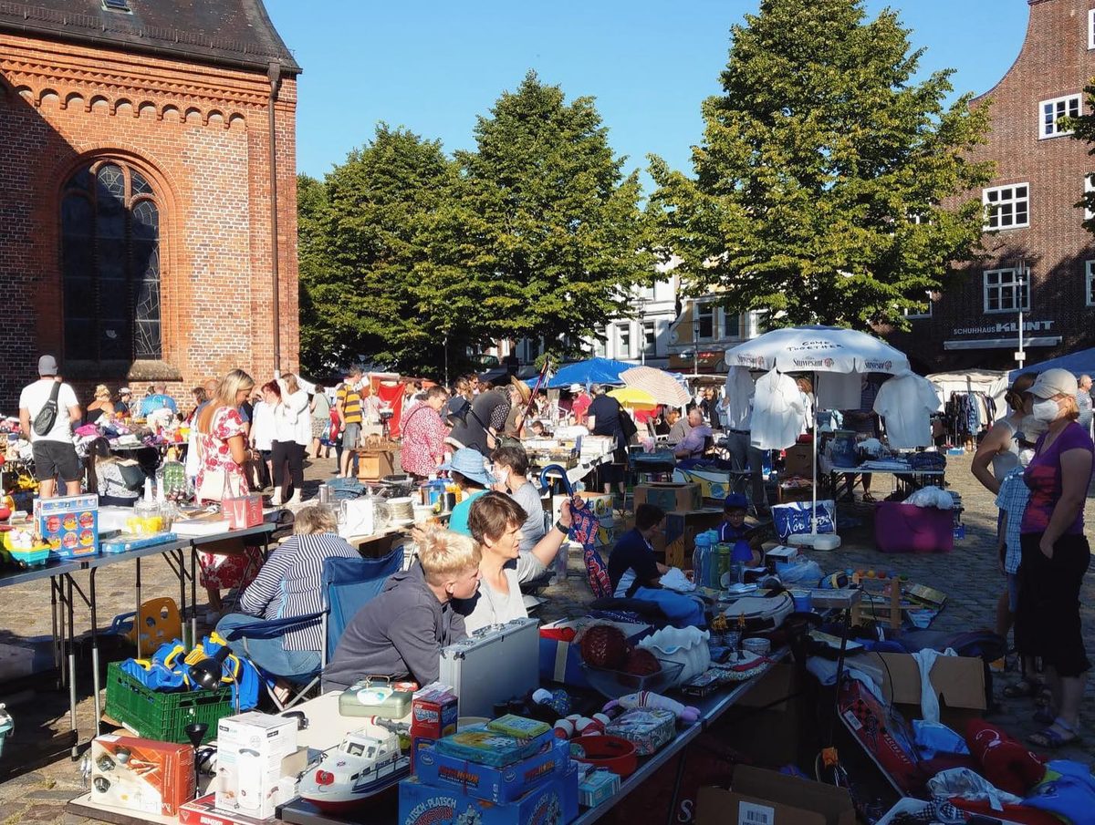 Großer JU-Flohmarkt in Plön!